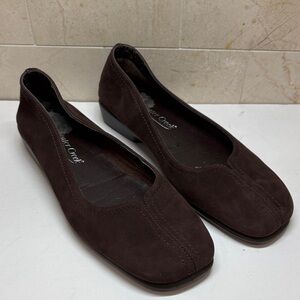 Coldwater Creek Classic Brown Women's Flats size 6